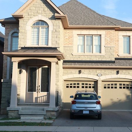 Stunning Furnished 2Bedroom/2Washroom Apartment Brampton Buitenkant foto