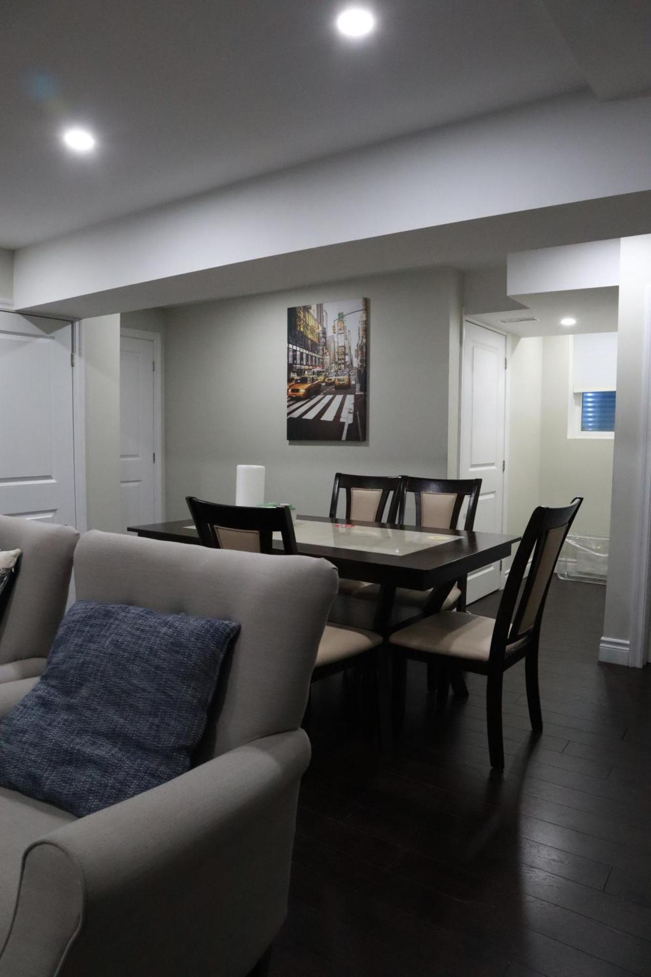 Stunning Furnished 2Bedroom/2Washroom Apartment Brampton Buitenkant foto
